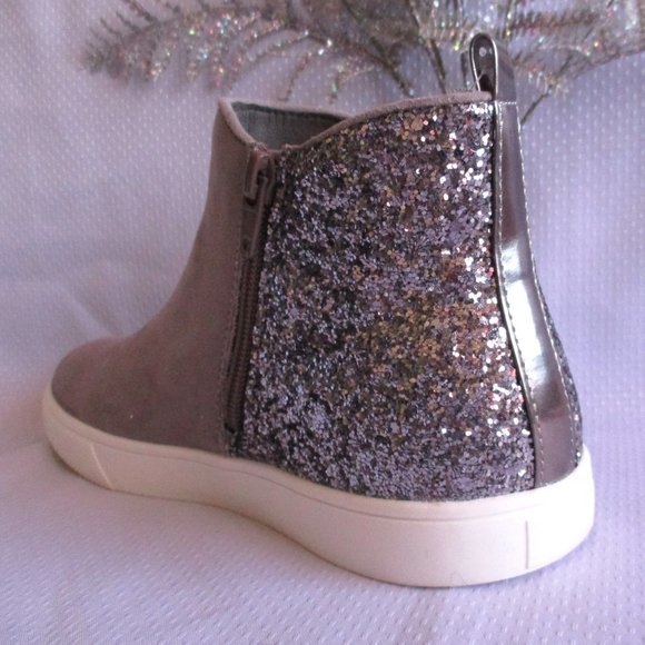 SO NOAH PEWTER SNEAKERS BIG GIRLS SIZE 5  - WOMENS 7 - Picture 5 of 15